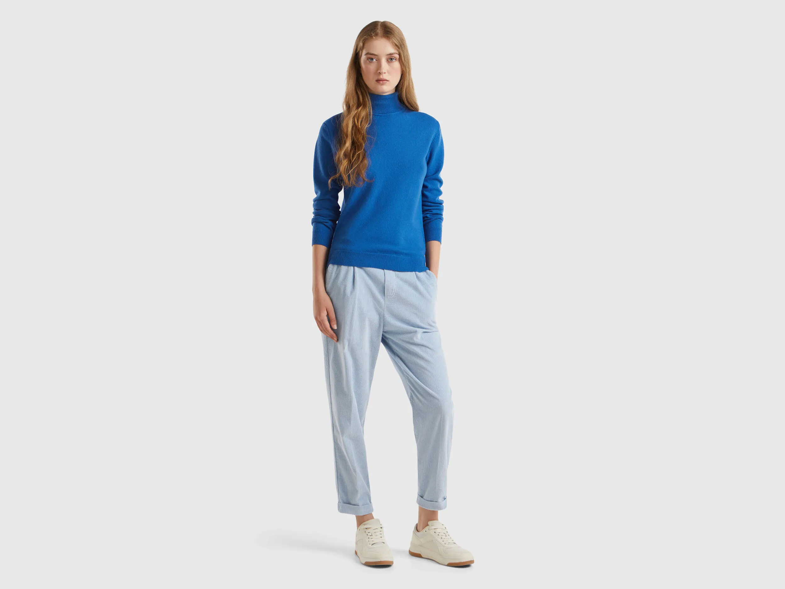 Air force blue turtleneck in pure Merino wool - Air Force Blue | Benetton