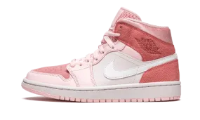 Air Jordan 1 Mid Digital Pink