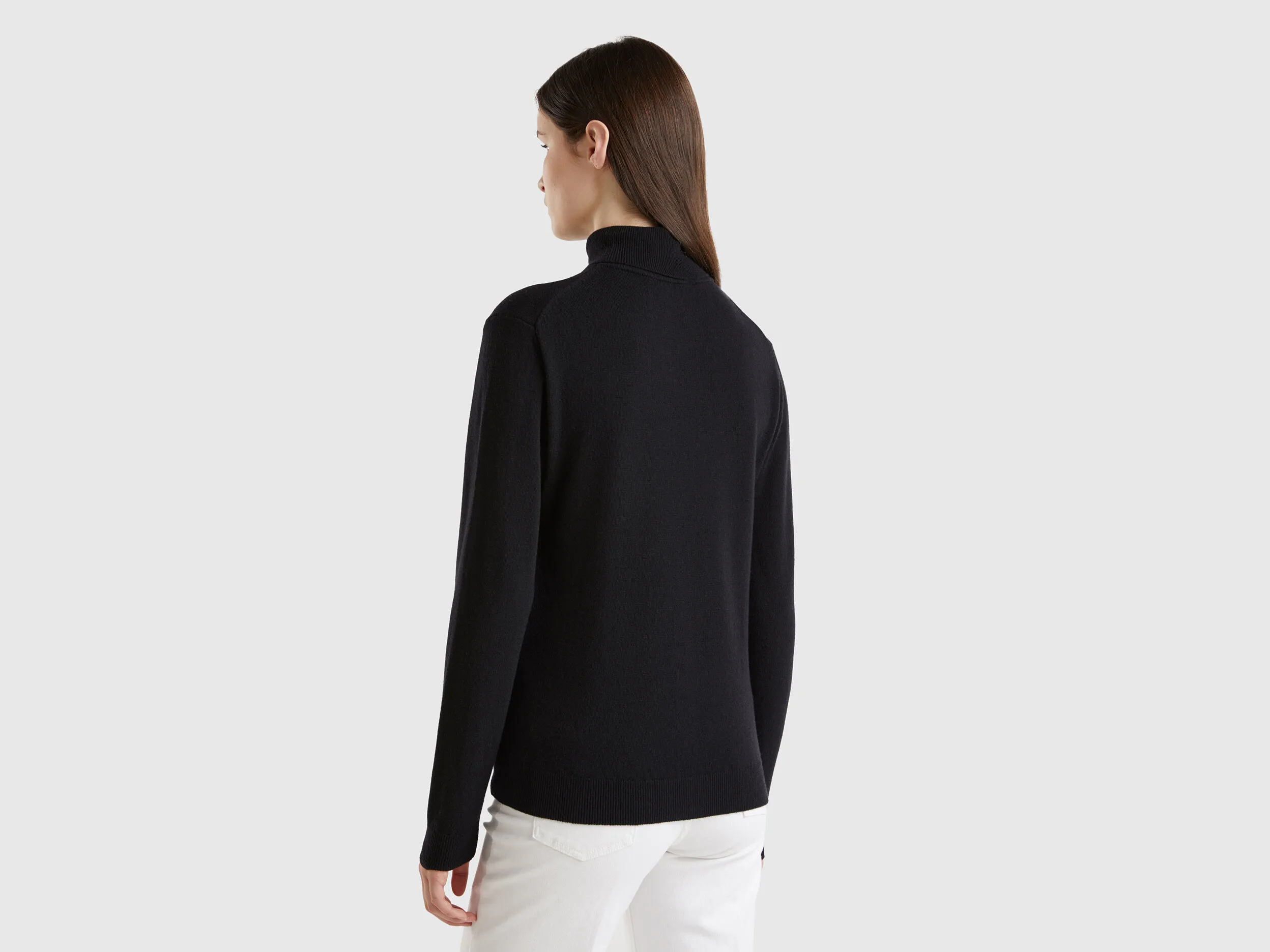 Black turtleneck sweater in pure Merino wool - Black | Benetton