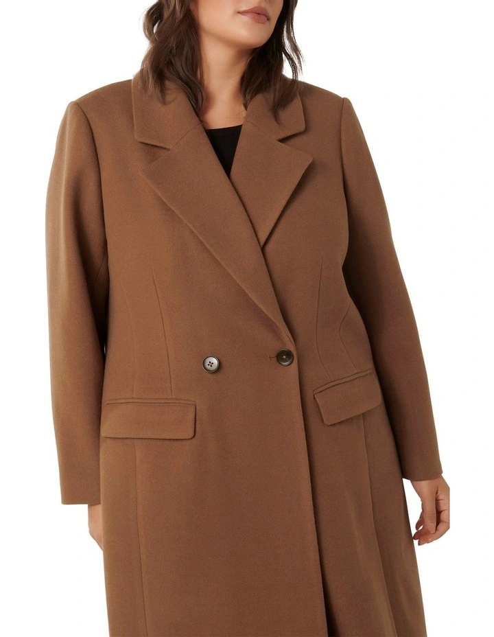 Claudia Double-Breasted Coat in Camel