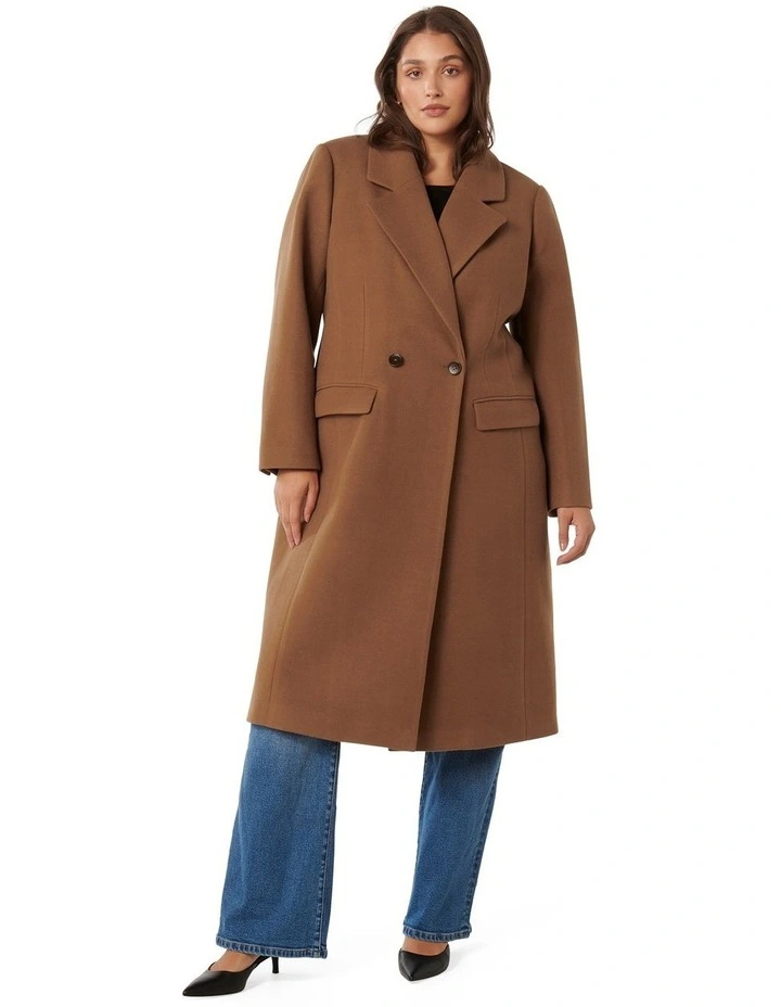 Claudia Double-Breasted Coat in Camel