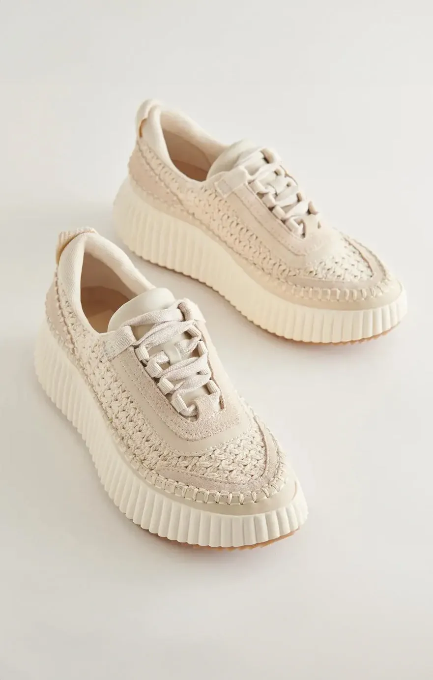 Dolce Vita Dolen Sneaker ~ Sandstone