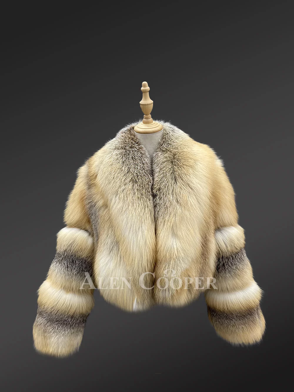 Fox Crop Coat Women in Golden