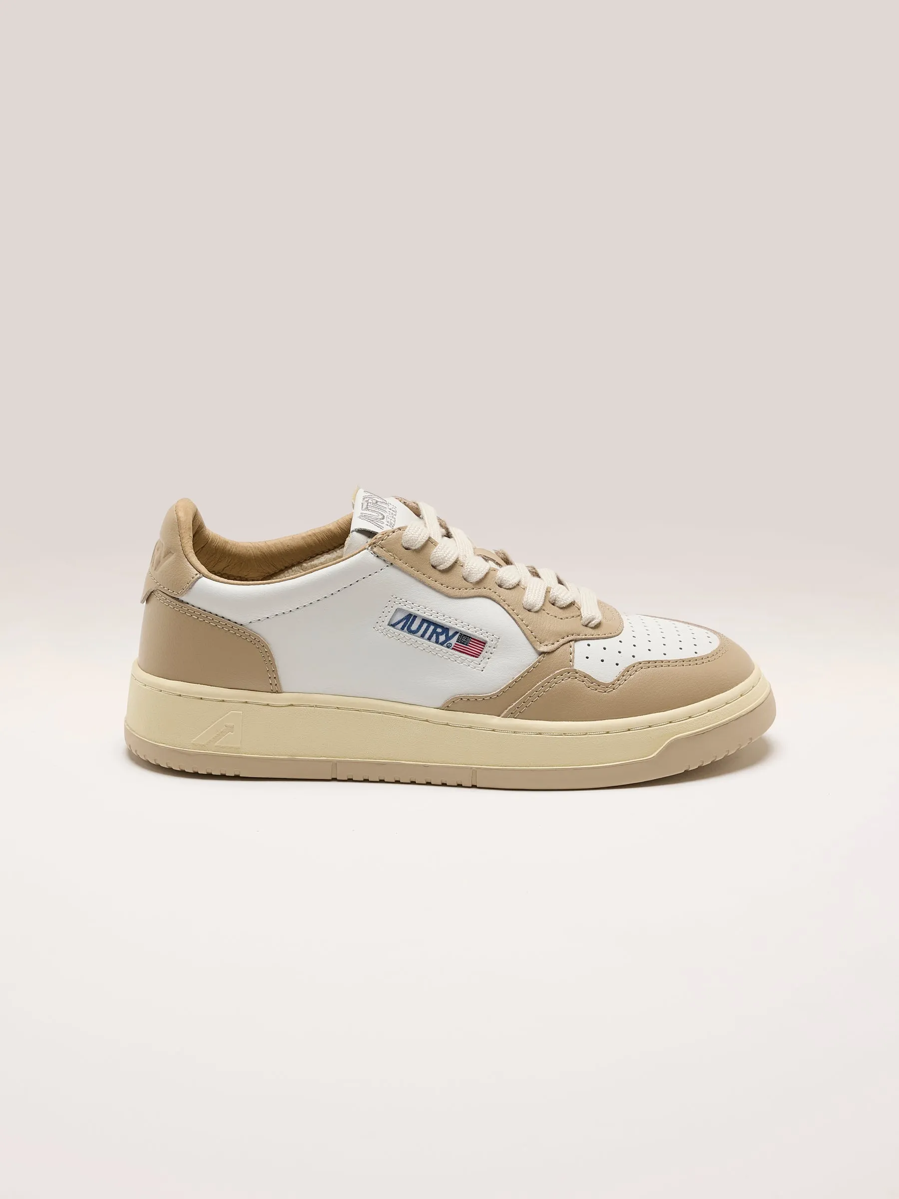 MEDALIST LOW BICOLOR FOR WOMEN (242 / W / BEIGE)