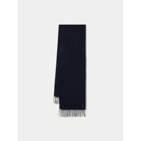 Scarf with fringes