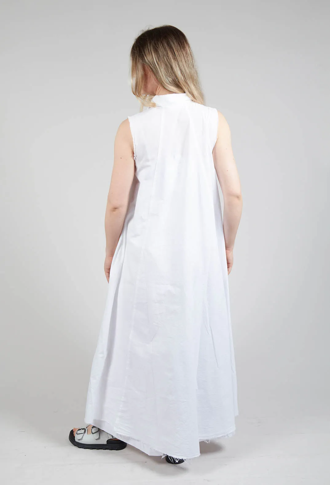 Sleeveless Shirt Dress in Bianco