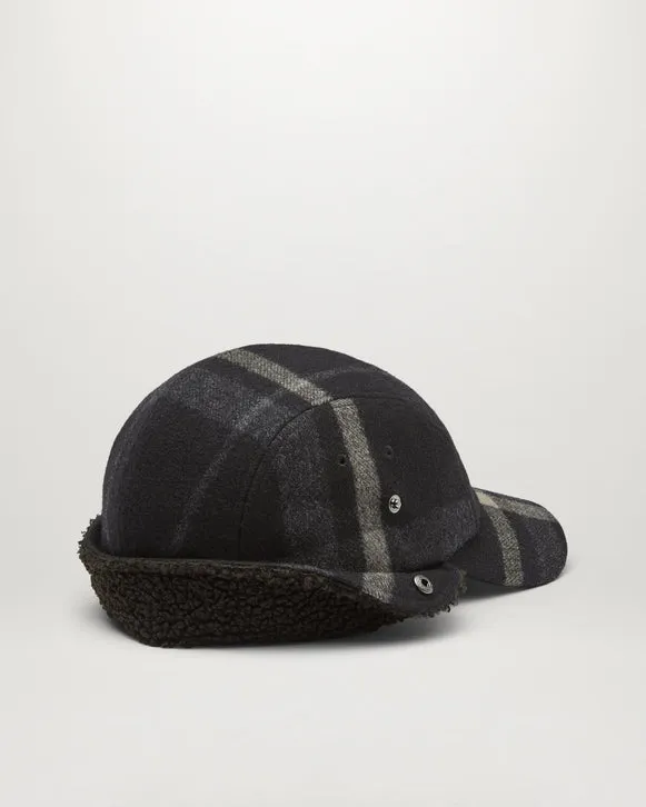 trail hat