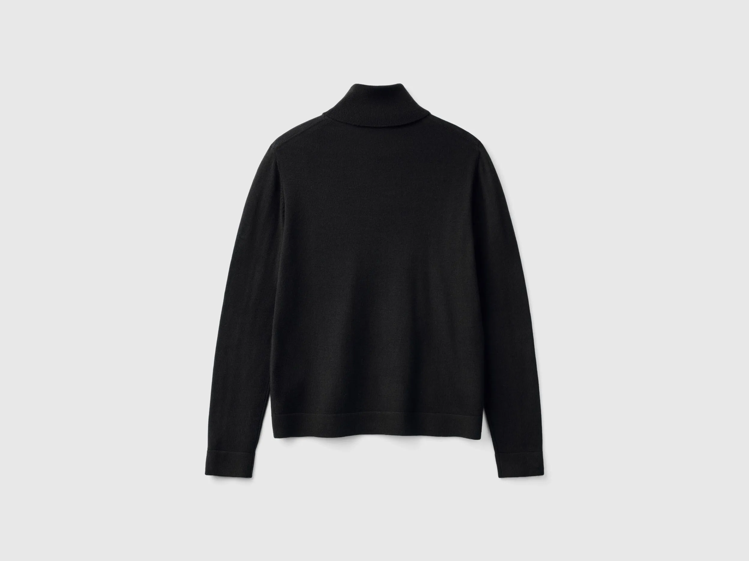 Turtleneck in pure Merino wool - Black | Benetton